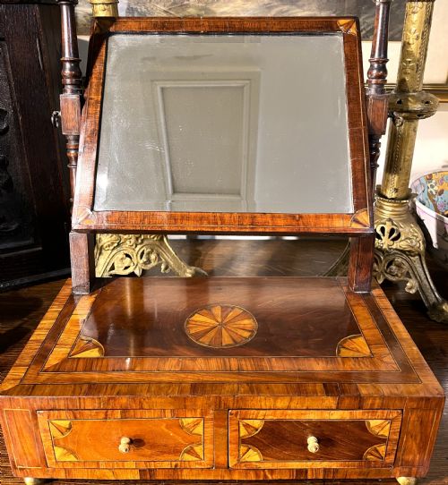 fabulous georgian dressing table mirror - CATEGORY: ANTIQUE DRESSING TABLES - DATED 1800