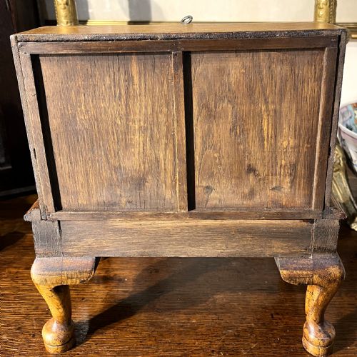 QUEEN ANNE STYLE BURR OAK BUREAU - ADDITIONAL PHOTO 5