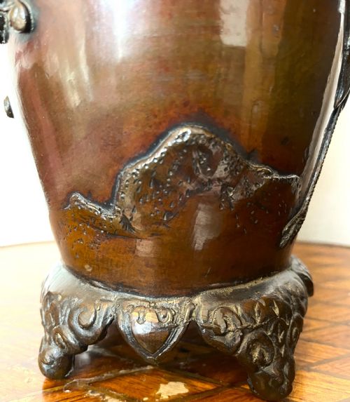 FINE LARGE PAIR OF JAPANESE MEIJI PERIOD BRONZE VASES - ADDITIONAL PHOTO 9
