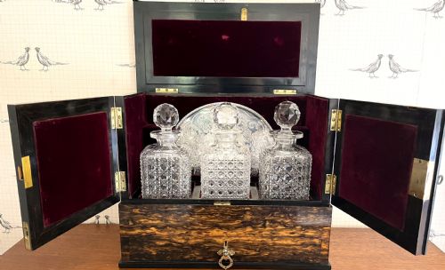 coromandel decanter set by walker hall - CATEGORY: ANTIQUE GLASS - DATED 1880