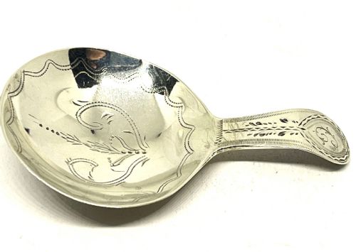 GEORGIAN SILVER CADDY SPOON 1790 - ADDITIONAL PHOTO 1