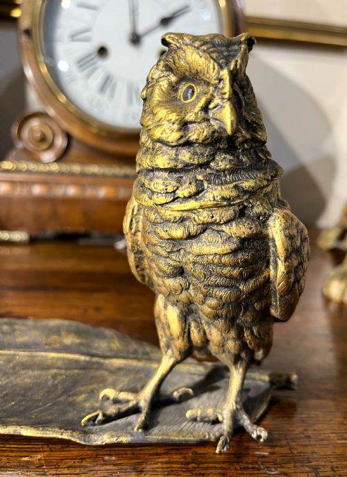 FRANZ BERGMANN BRONZE OWL ON FEATHER INKWELL - ADDITIONAL PHOTO 3