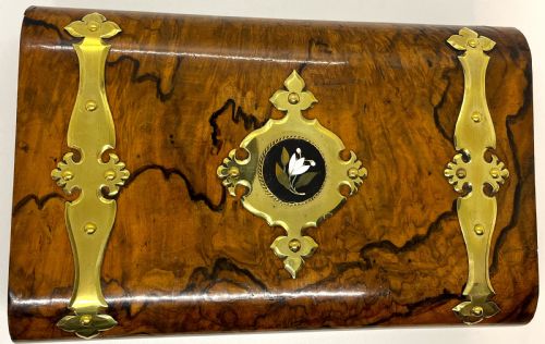 BETJEMANN BURR WALNUT GAMES BOX - ADDITIONAL PHOTO 1