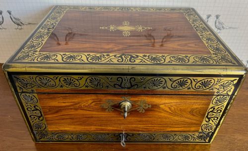 GEORGIAN KINGWOOD SILVER DRESSING TABLE BOX - ADDITIONAL PHOTO 1