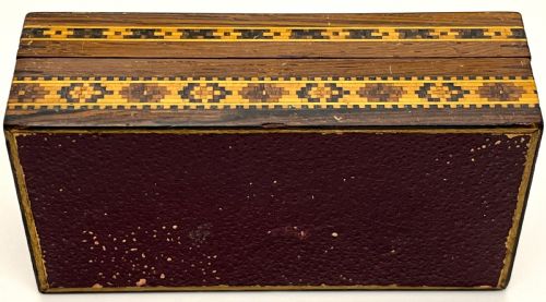 FINE TUNBRIDGE WARE LINED BOX - ADDITIONAL PHOTO 3