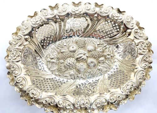 LARGE HEAVY SILVER DISH IN ROCOCO STYLE DECORATION - ADDITIONAL PHOTO 1