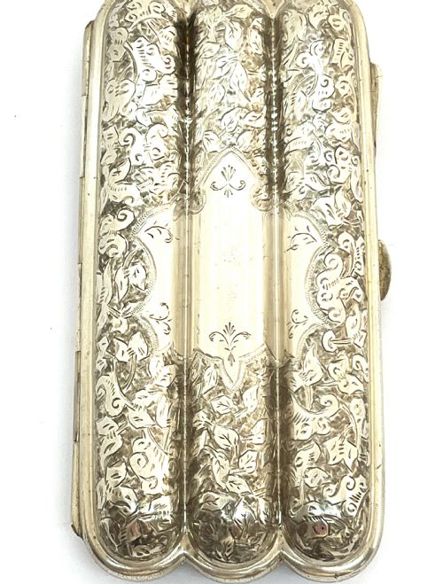 FABULOUS VICTORIAN SILVER TRIPLE CIGAR CASE - ADDITIONAL PHOTO 5