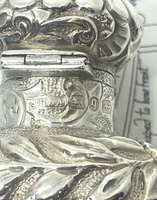 EXQUISITE TAPERING SILVER PERFUME BOTTLE - ADDITIONAL PHOTO 4