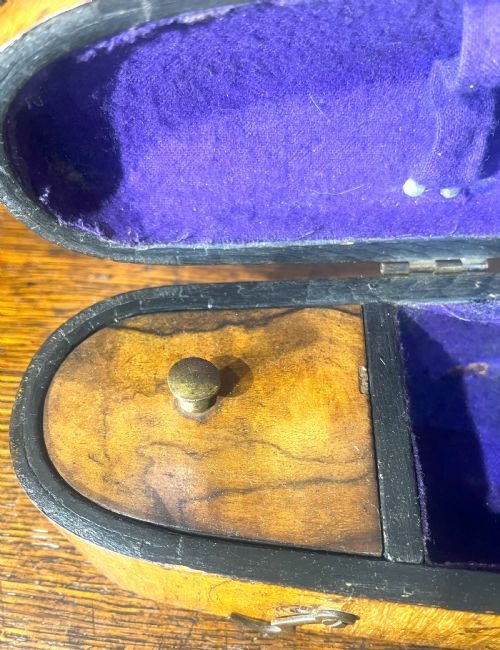 RARE LUTHIERS APPRENTICE VIOLIN AND CASE C1850 - ADDITIONAL PHOTO 9