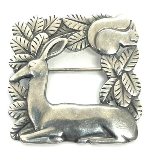 georg jensen norwegian silver fawn squirrel brooch 318 - CATEGORY: ANTIQUE JEWELLERY - DATED 1950