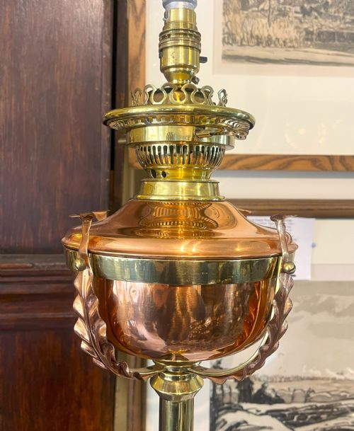 OUTSTANDING VICTORIAN CONVERTED TELESCOPIC OIL STANDARD LAMP - ADDITIONAL PHOTO 8