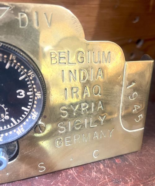 WW2 LUFTWAFFE AIRCRAFT COCKPIT CLOCK WITH BRASS SERVICE DISPLAY MOUNT - ADDITIONAL PHOTO 3