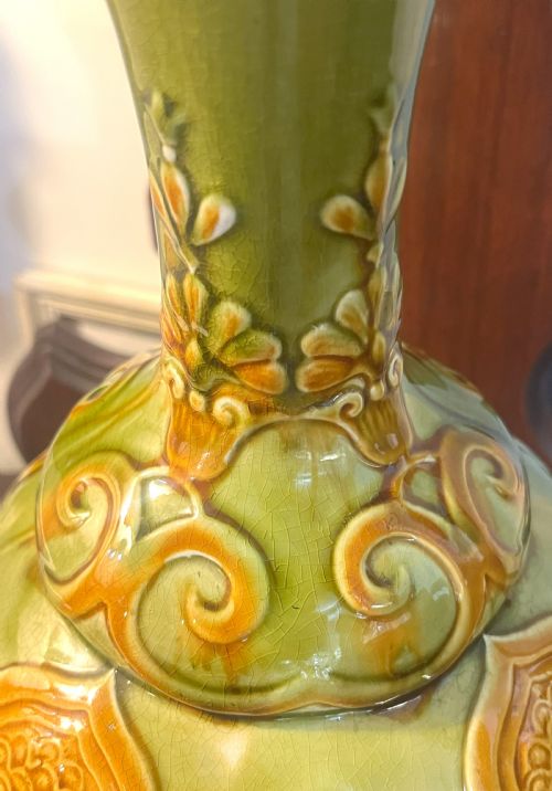 RARE WORTLEY POTTERY LEEDS BULBOUS VASE - ADDITIONAL PHOTO 5