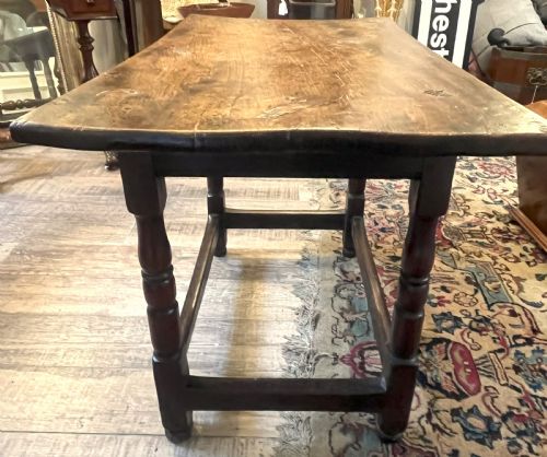 18TH CENTURY OAK OCCASIONAL TABLE - ADDITIONAL PHOTO 4
