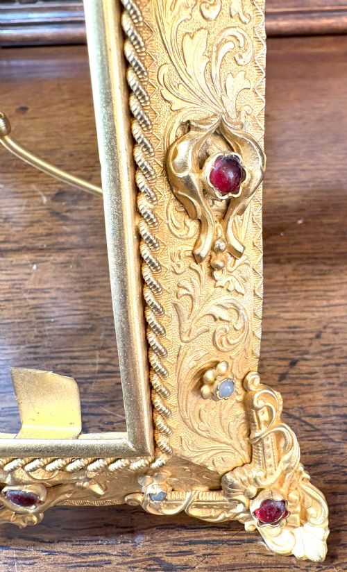 FABULOUS 19TH CENTURY GILT METAL BEJEWELLED TABLE FRAME - ADDITIONAL PHOTO 6