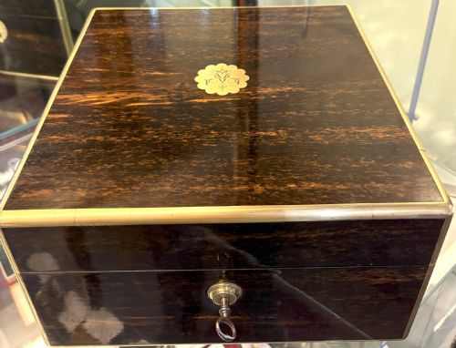 COROMANDEL WOOD SILVER TOPPED GLASS DRESSING TABLE SET - ADDITIONAL PHOTO 1