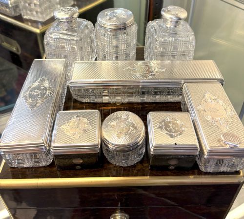 COROMANDEL WOOD SILVER TOPPED GLASS DRESSING TABLE SET - ADDITIONAL PHOTO 8