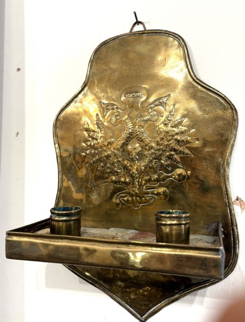 PAIR GEORGIAN BRASS CANDLE WALL SCONCES - ADDITIONAL PHOTO 1