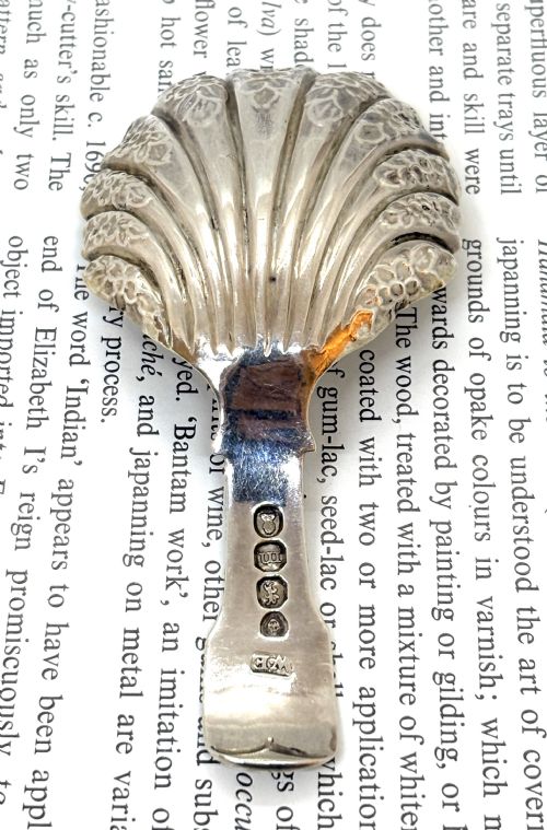 GEORGIAN SILVER GILT CADDY SPOON - ADDITIONAL PHOTO 2