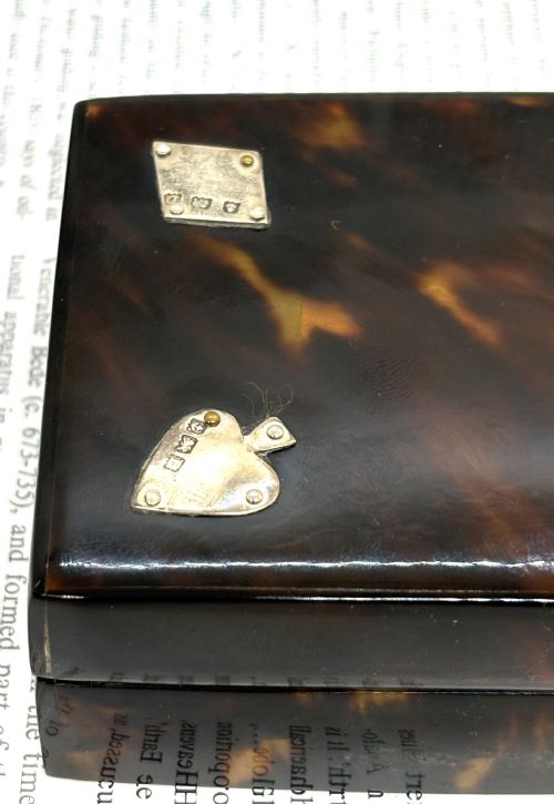 TORTOISESHELL SILVER MOUNTED GAMES BOX - ADDITIONAL PHOTO 2