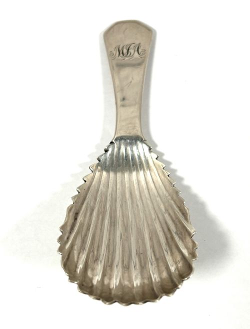 IRISH GEORGIAN SILVER CADDY SPOON - ADDITIONAL PHOTO 1