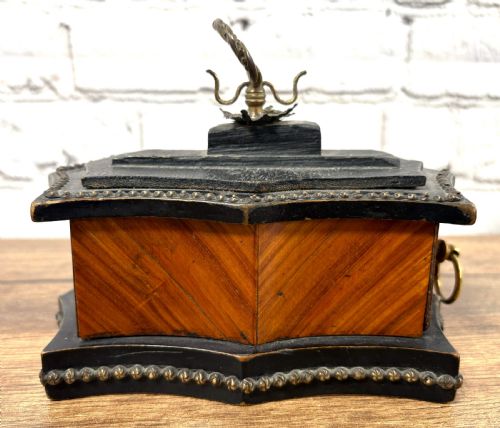 19TH CENTURY FRENCH KINGWOOD TRINKET BOX - ADDITIONAL PHOTO 1