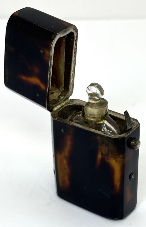GEORGIAN TORTOISESHELL SCENT BOTTLE HOLDER - ADDITIONAL PHOTO 2