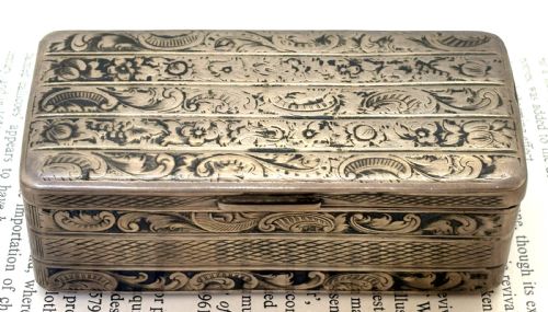 19THC RUSSIAN SILVER NIELLO TABLE SNUFF BOX - ADDITIONAL PHOTO 1