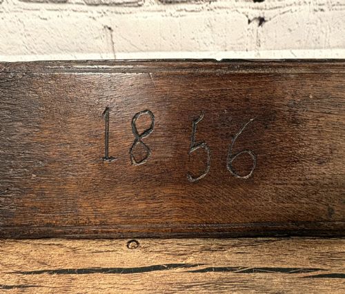 RARE 19TH CENTURY NORWEGIAN CARVED MANGLE BOARD WITH HORSE HEAD HANDLE - ADDITIONAL PHOTO 1
