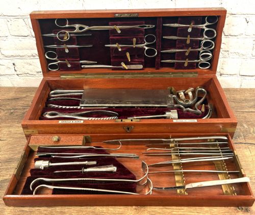 rare arnold sons ww1 military campaign surgical kit - CATEGORY: ANTIQUE MISCELLANEOUS - DATED 1900