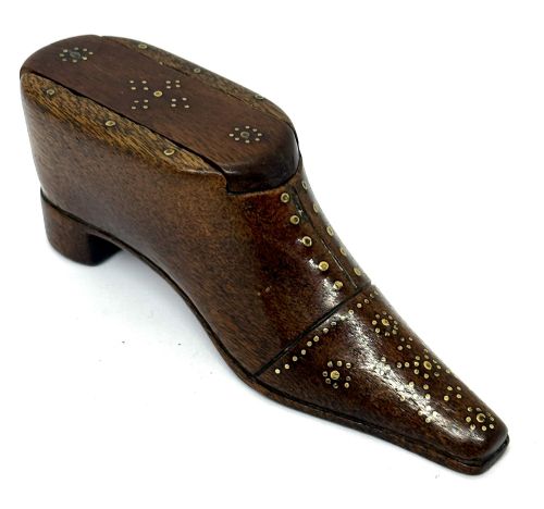 LATE GEORGIAN SNUFF SHOE - ADDITIONAL PHOTO 1