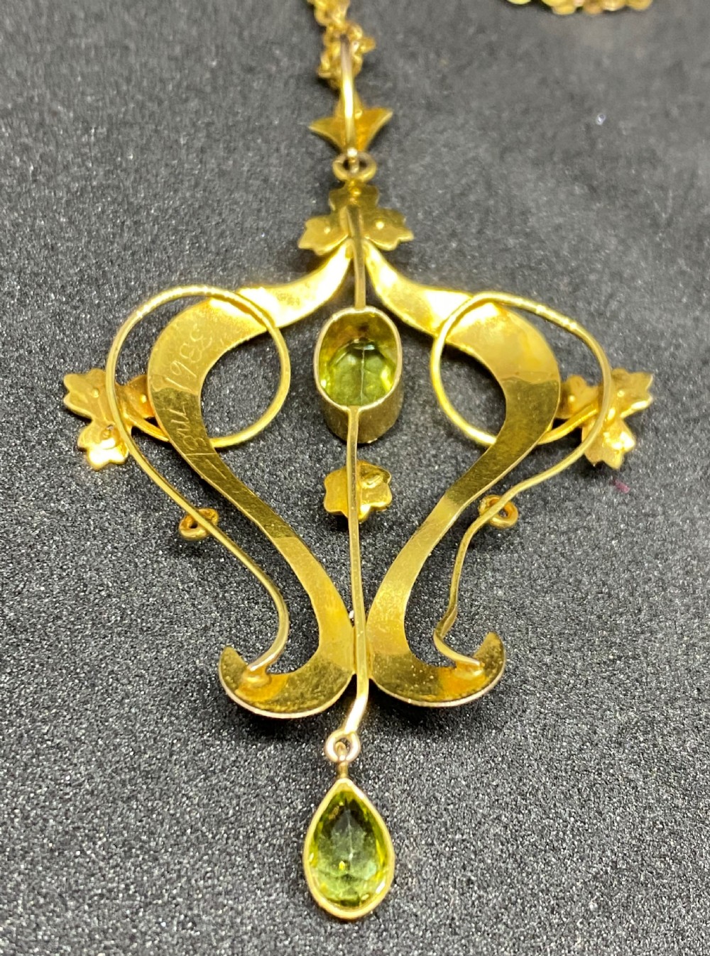 Edwardian 9ct Gold, Seed Pearl & Peridot Lavaliere Necklace View IV