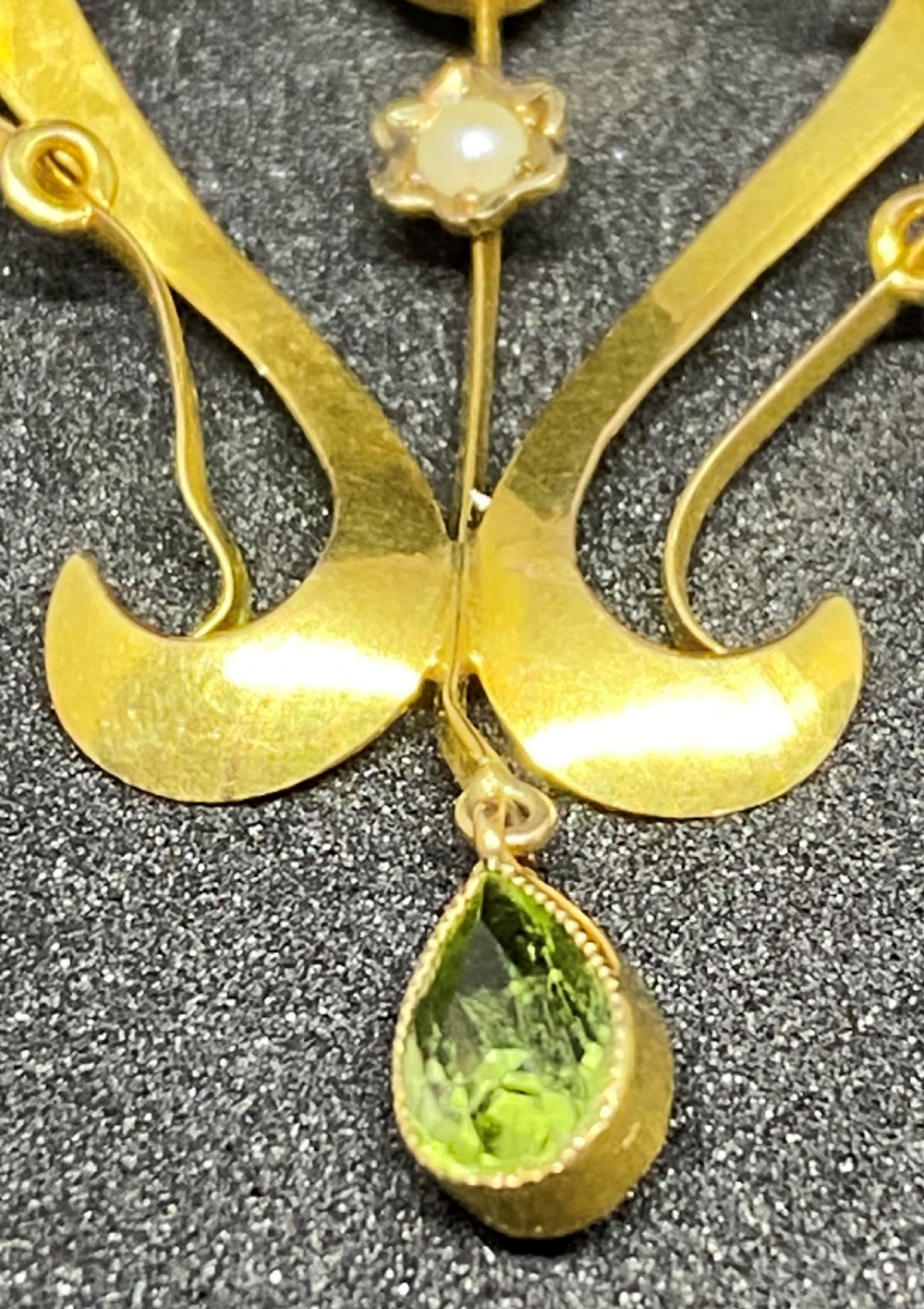 Edwardian 9ct Gold, Seed Pearl & Peridot Lavaliere Necklace View VII