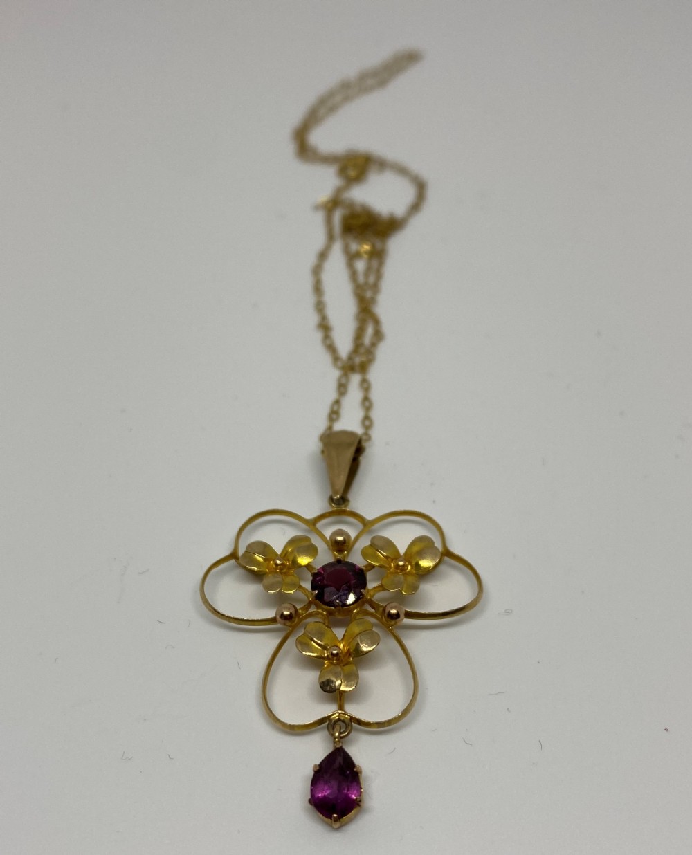 Edwardian 9ct Gold & Garnet Pendant Necklace View II