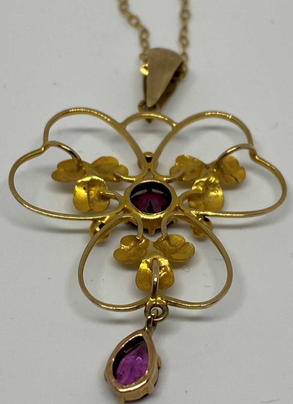 Edwardian 9ct Gold & Garnet Pendant Necklace View IV