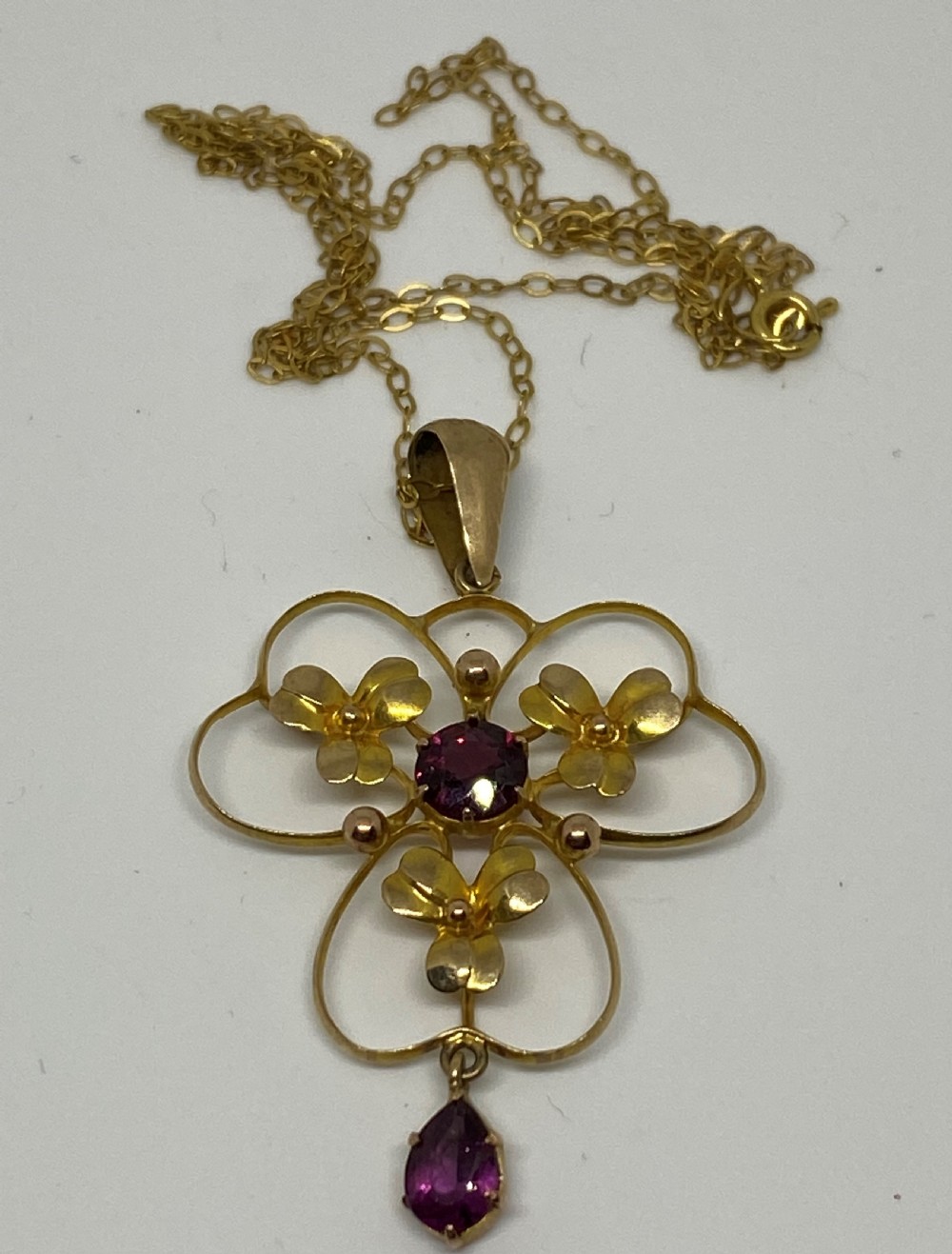 Edwardian 9ct Gold & Garnet Pendant Necklace View VI