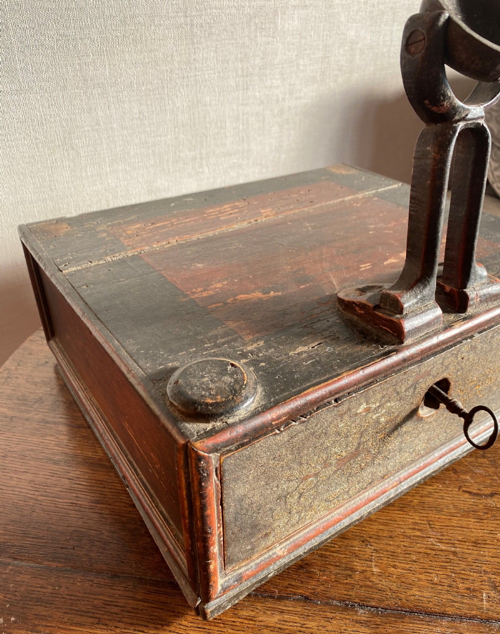 Folk Art Gambling Till View V