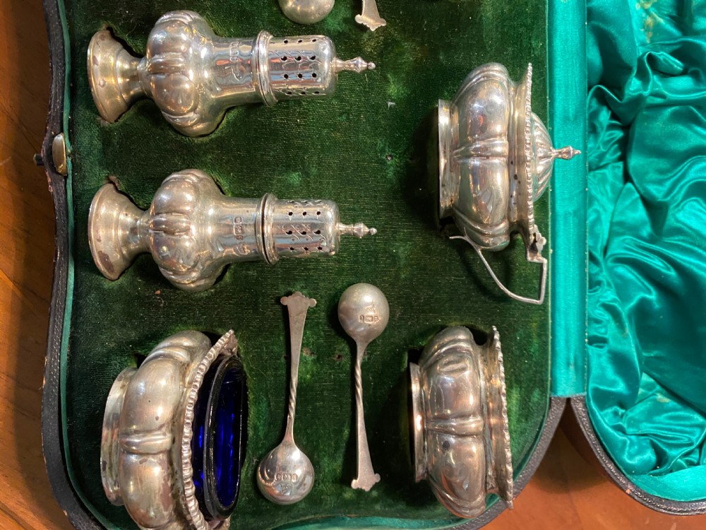 Fine Quality Cased Silver Cruet Set View III