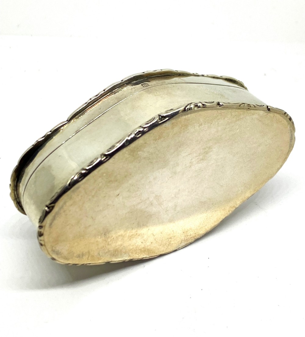 Solid Silver Table Snuff Box View VI