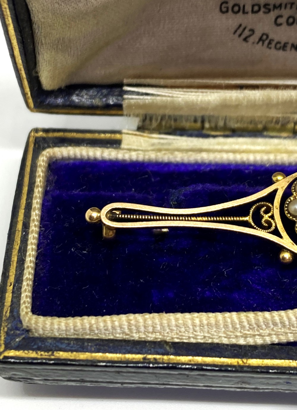 Edwardian 15ct Gold, Sapphire & Seed Pearl Brooch View III