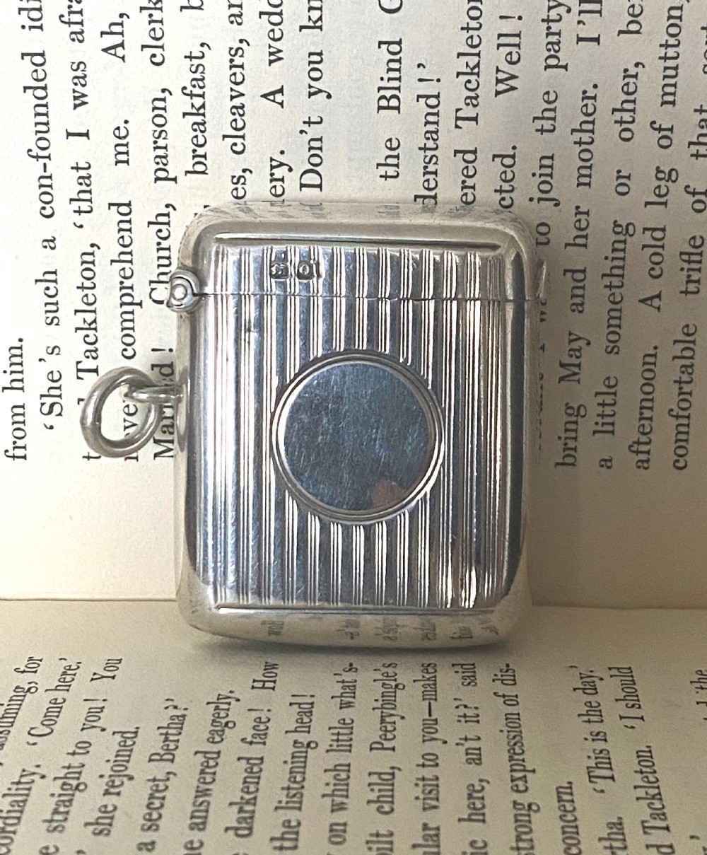 Antique Chester Silver Vesta Case 1899