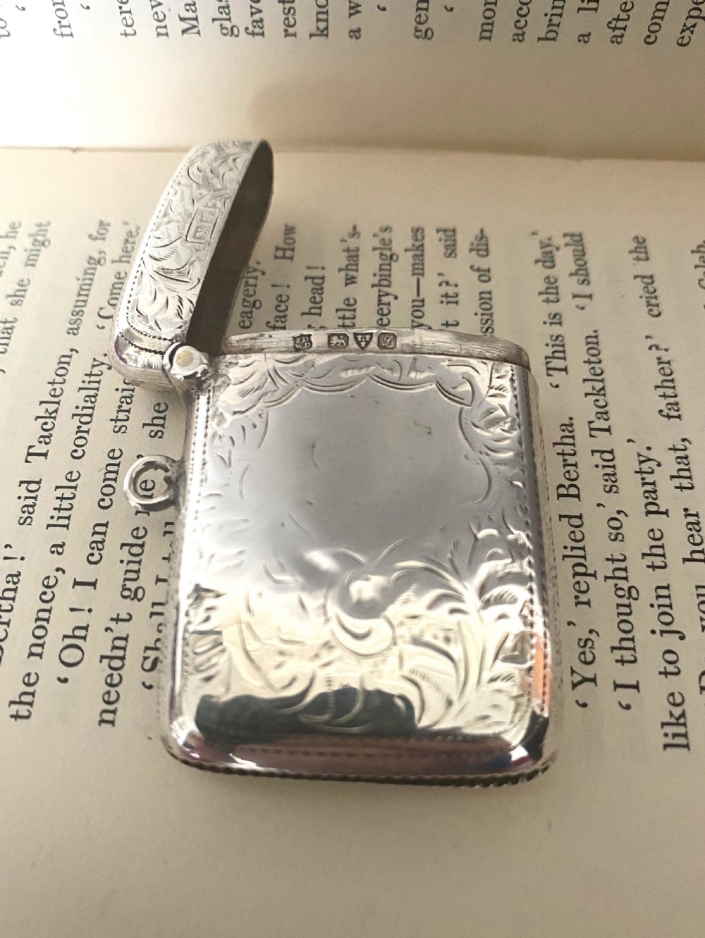 Antique Chester Silver Vesta Case View III