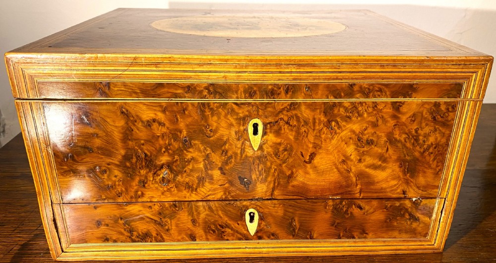 Georgian Burr Yew Wood Sewing & Writing Box c1790 View III