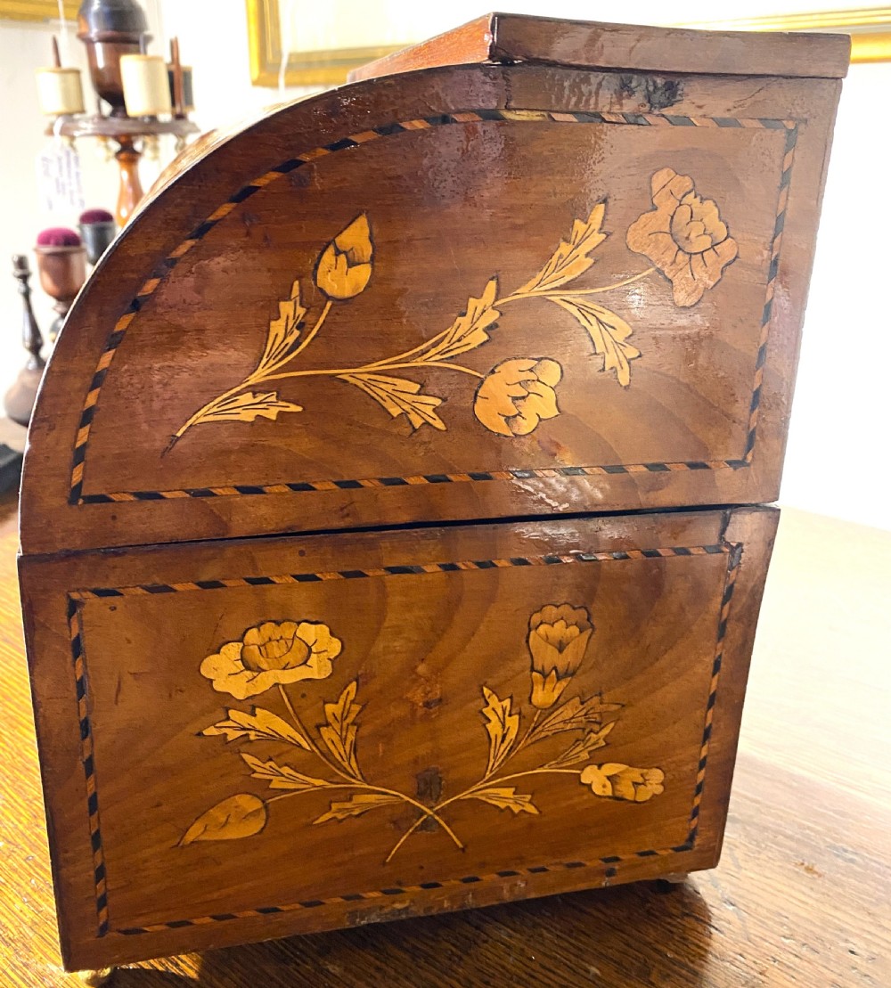Anglo-Dutch Decanter Box With Contents View IV