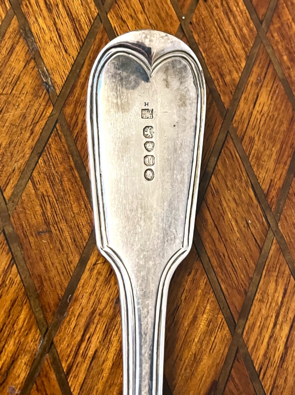 Fine Georgian Silver Fish Slice View IV