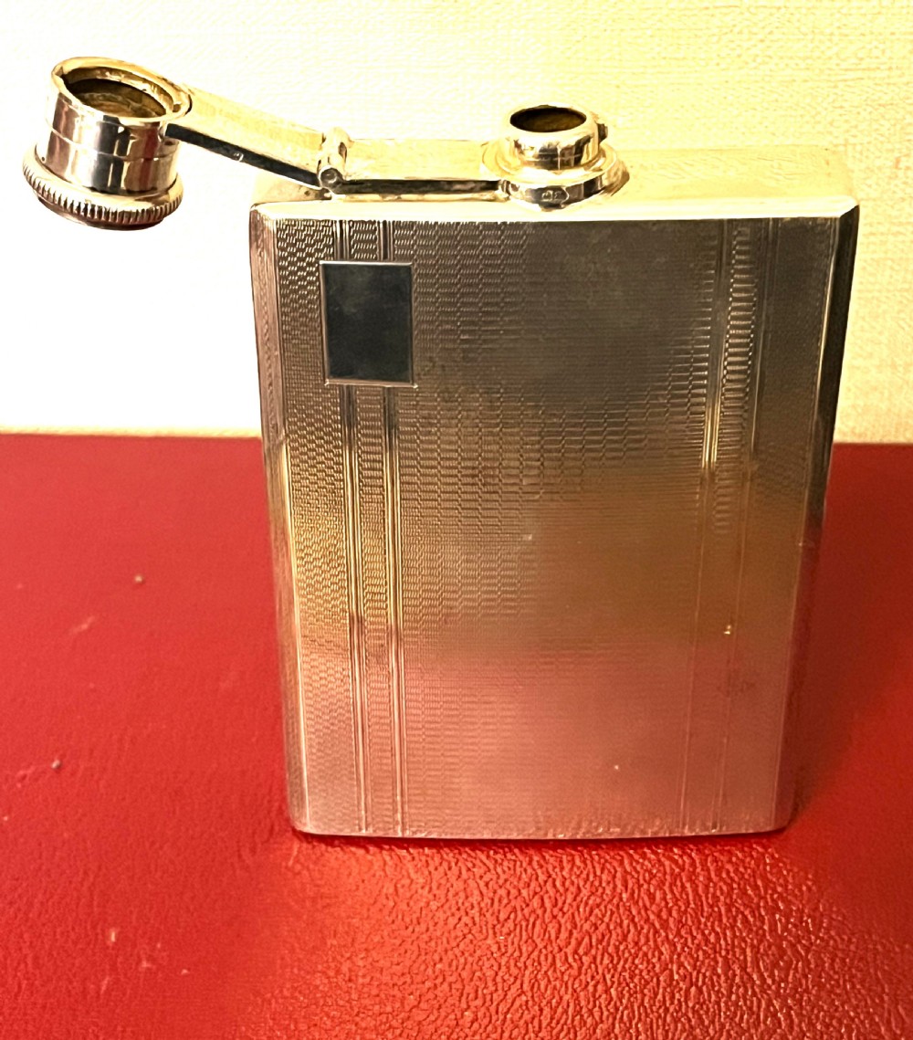 Fine Quality Large Silver Hip Flask View VI