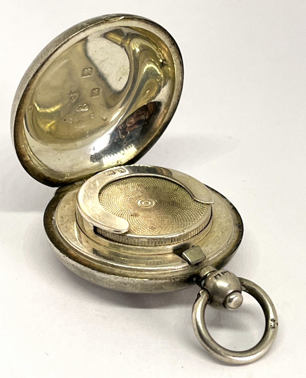 Chester Silver Sovereign Case View II
