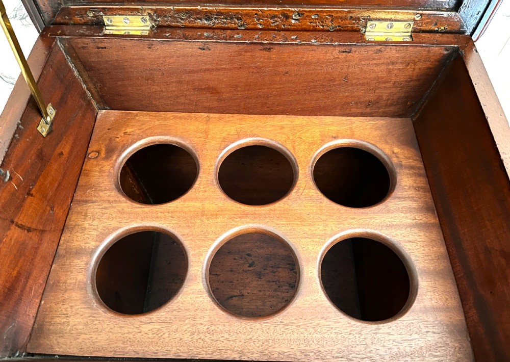 Fine Victorian Mahogany Cellarette View X