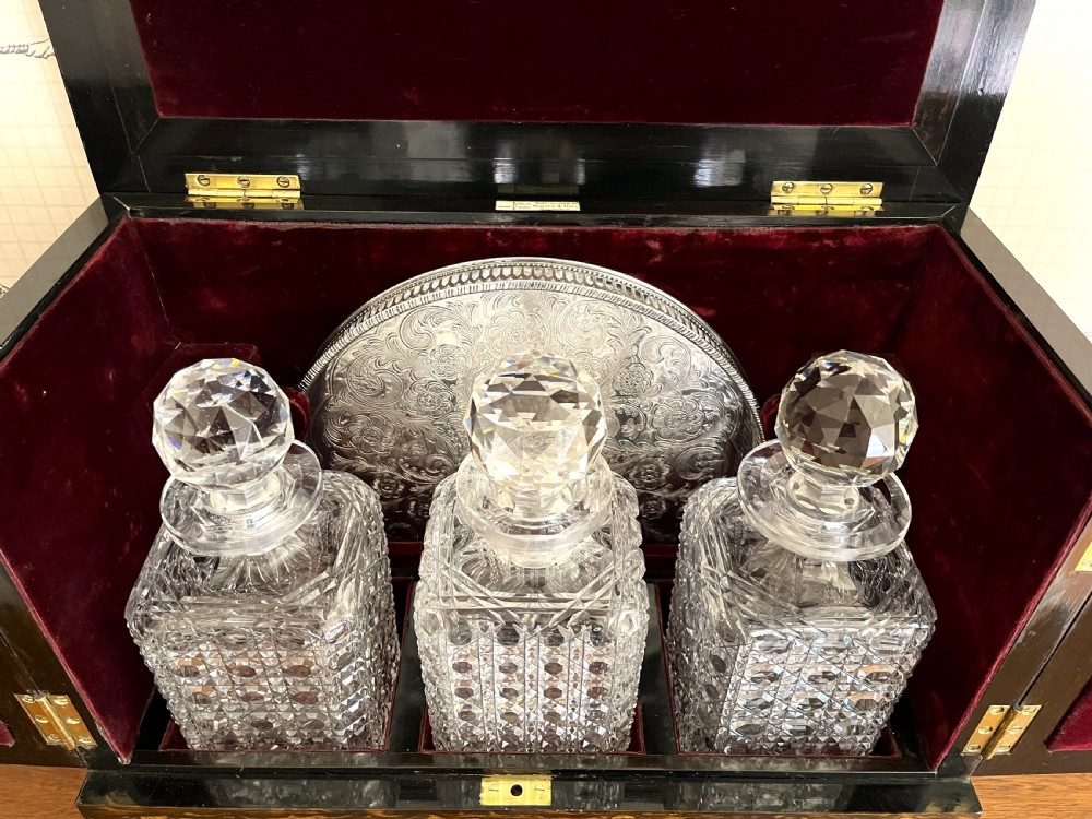 Coromandel Decanter Set By Walker & Hall View IV