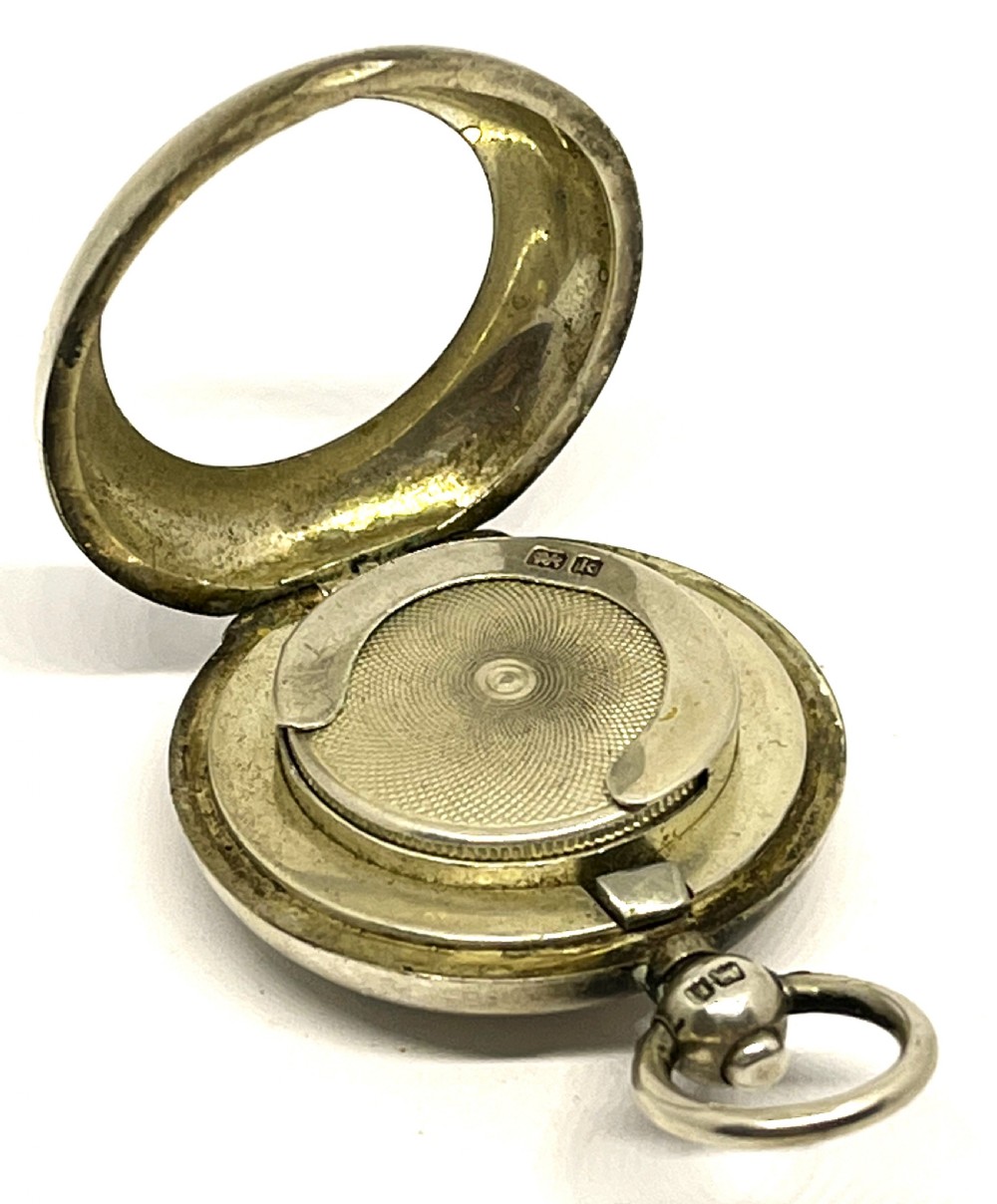 Silver Sovereign Case